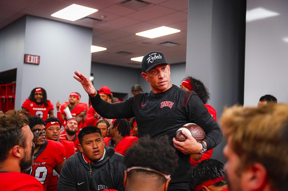 UNLV fires Arroyo after five-win season