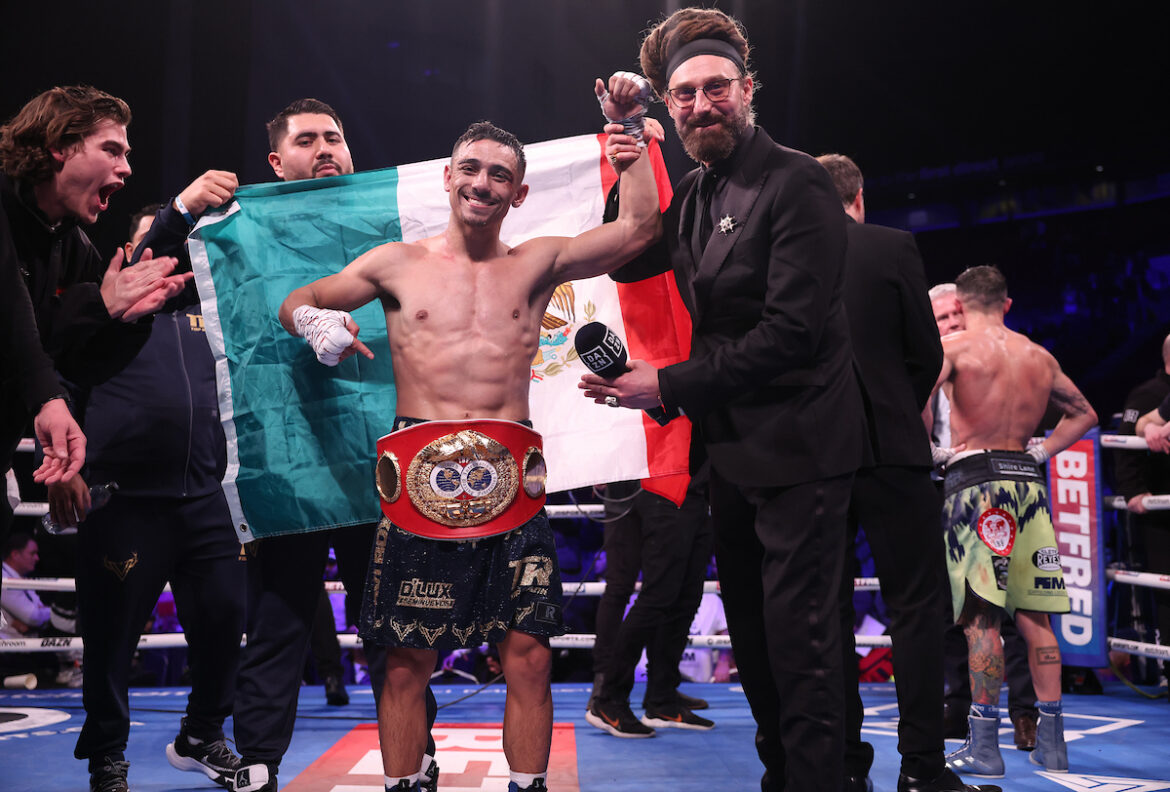 Lopez Claims IBF title over Warrington