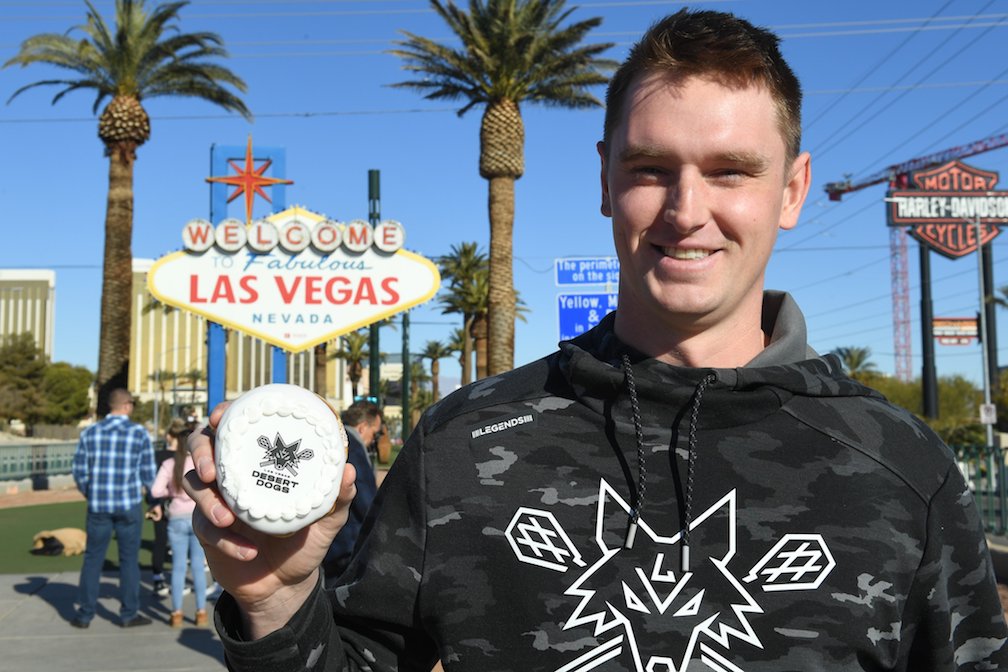 Welcome to Las Vegas Sign Changes Colors for Inaugural Season, Home Game of Las Vegas Desert Dogs