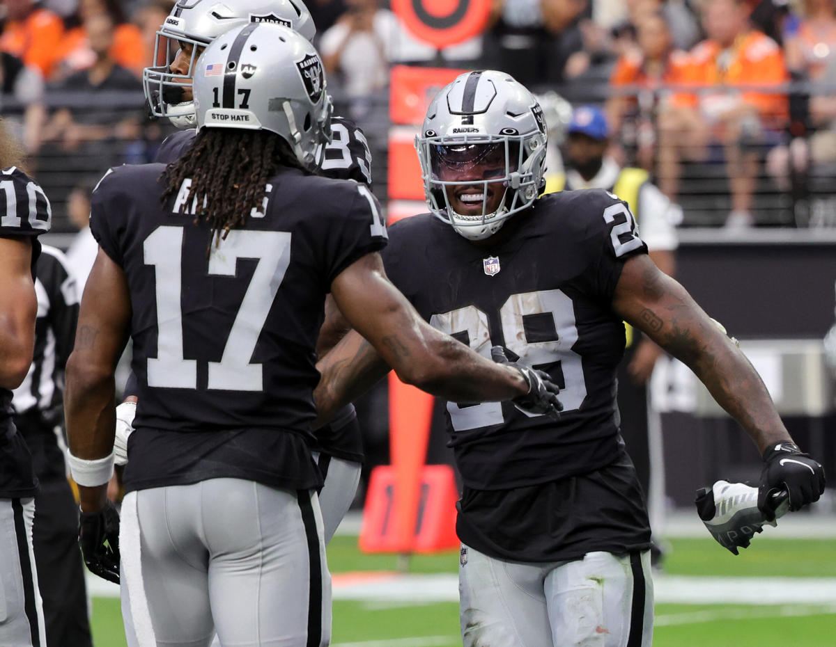 Raiders-Broncos Week 1: Best player prop bets include Davante Adams, Daniel  Carlson - Silver And Black Pride