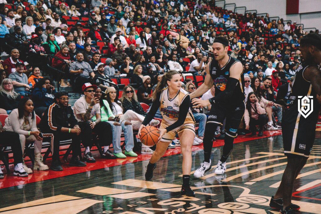 SPORTS 'Biggest celebrity basketball game' charity event to be held at Thomas & Mack Center. Las Vegas Sports news, Vega sports teams, Maxx Crosby, Vegas Sports Today, Vegas news, It's Me Brands, Vegas odds,