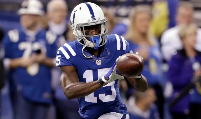 Source: Texans free agent Phillip Dorsett to sign with Raiders