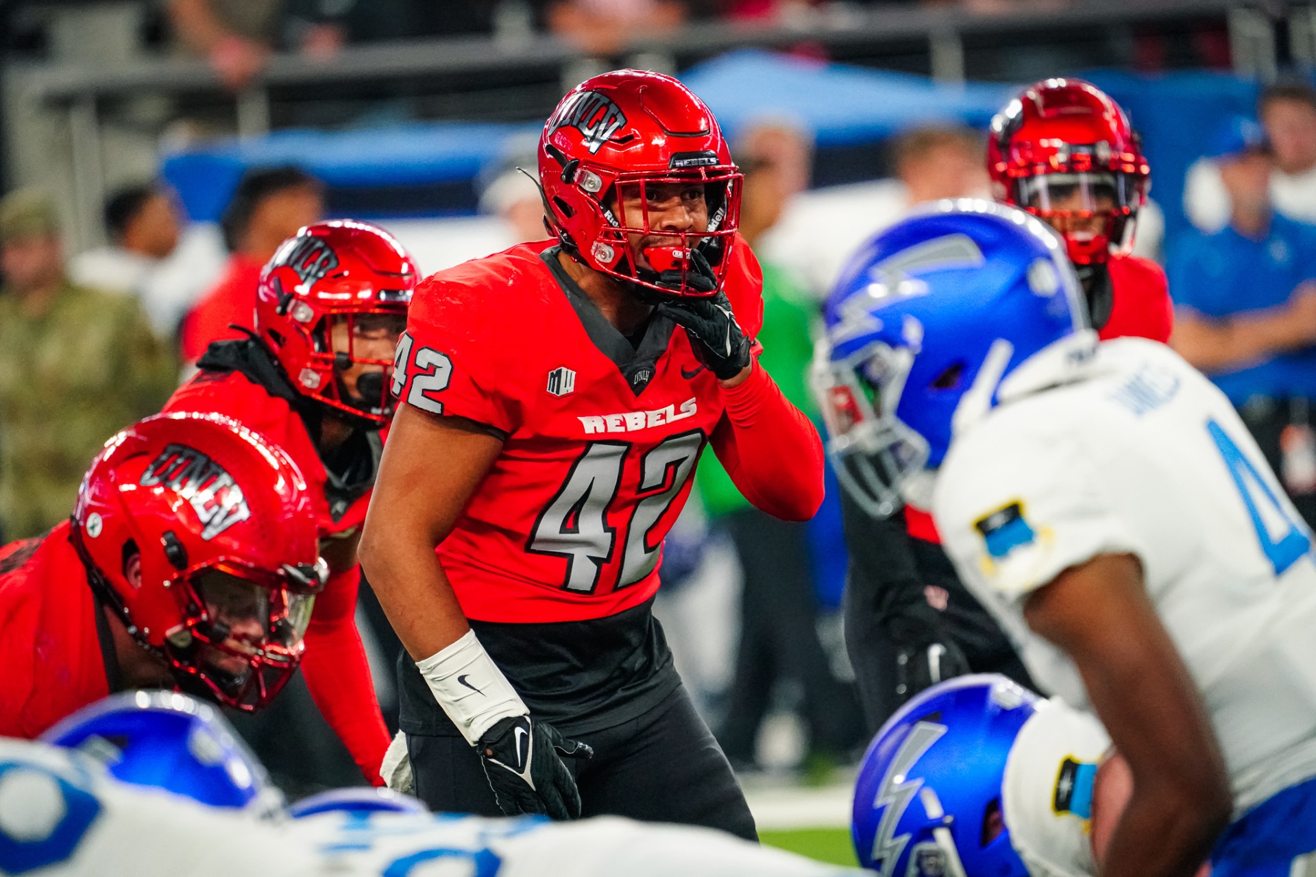 UNLV unveils season ticket pricing for 2020 football season at Allegiant  Stadium