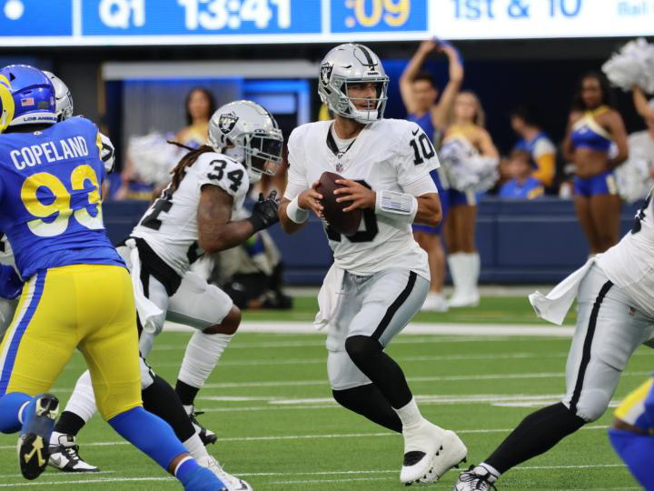 Garoppolo, O’Connell, lead Raiders 34-17 over the Rams.