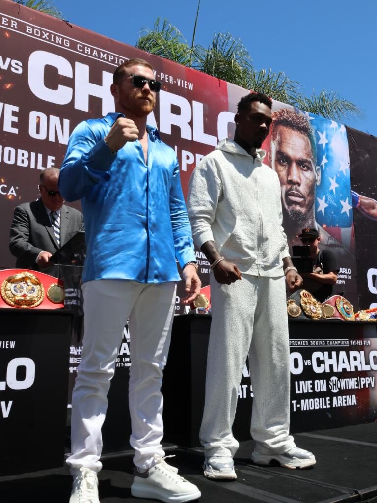 Mexican superstar and pound-for-pound great Canelo Álvarez will defend his undisputed super middleweight world titles in a blockbuster showdown against hard-hitting undisputed junior middleweight world champion Jermell Charlo headlining a SHOWTIME PPV (8 p.m. ET/5 p.m. PT) Saturday, September 30 in a Premier Boxing Champions event from T-Mobile Arena in Las Vegas.
