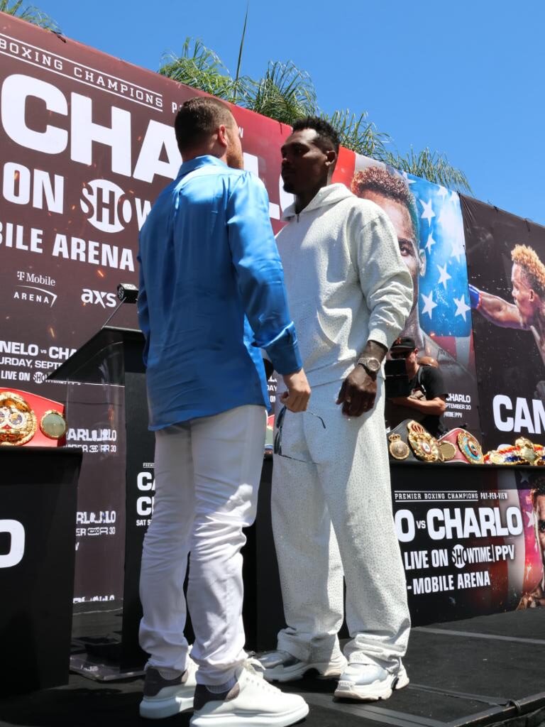 Mexican superstar and pound-for-pound great Canelo Álvarez will defend his undisputed super middleweight world titles in a blockbuster showdown against hard-hitting undisputed junior middleweight world champion Jermell Charlo headlining a SHOWTIME PPV (8 p.m. ET/5 p.m. PT) Saturday, September 30 in a Premier Boxing Champions event from T-Mobile Arena in Las Vegas.
