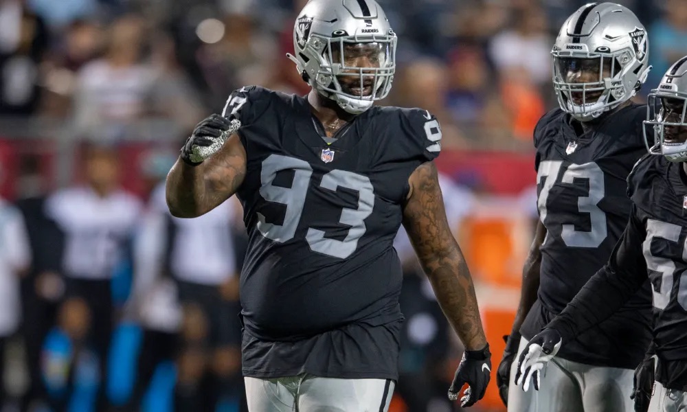 Raiders trade defensive tackle Neil Farrell Jr to AFC West rival Chiefs for a sixth round pick