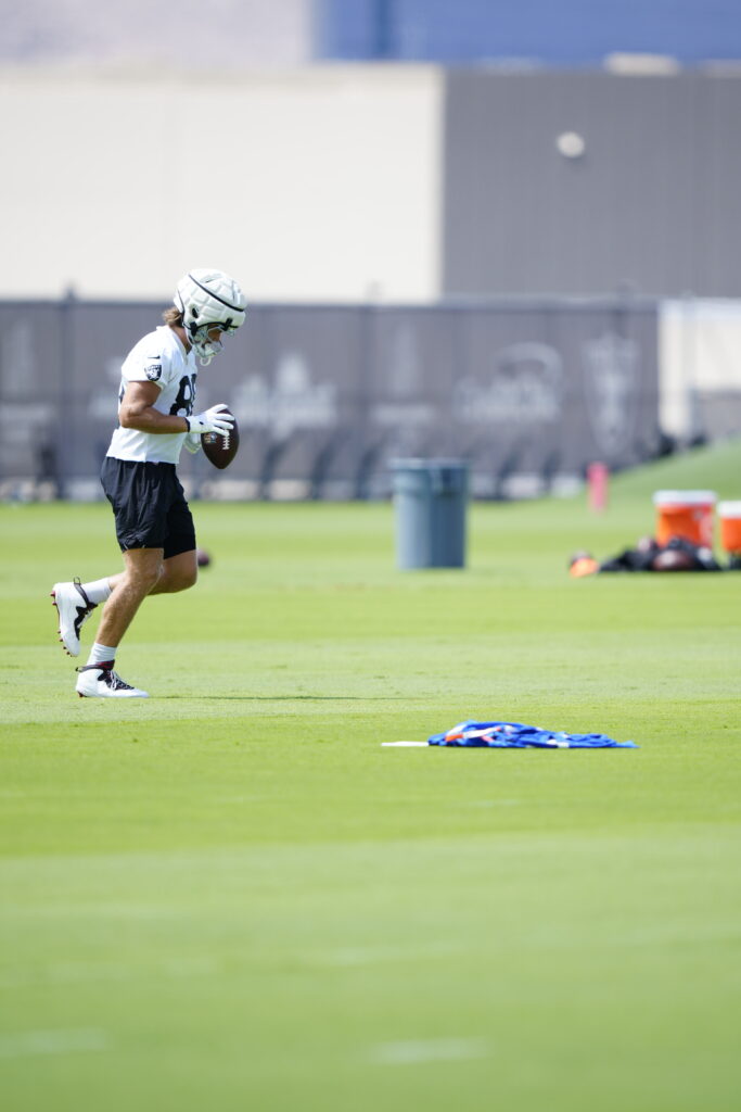 View photos from Day 11 of Las Vegas Raiders Training Camp on Wednesday, August 9, 2023, featuring Jimmy Garoppolo, Davante Adams, Maxx Crosby, Aidan O’Connell and more.