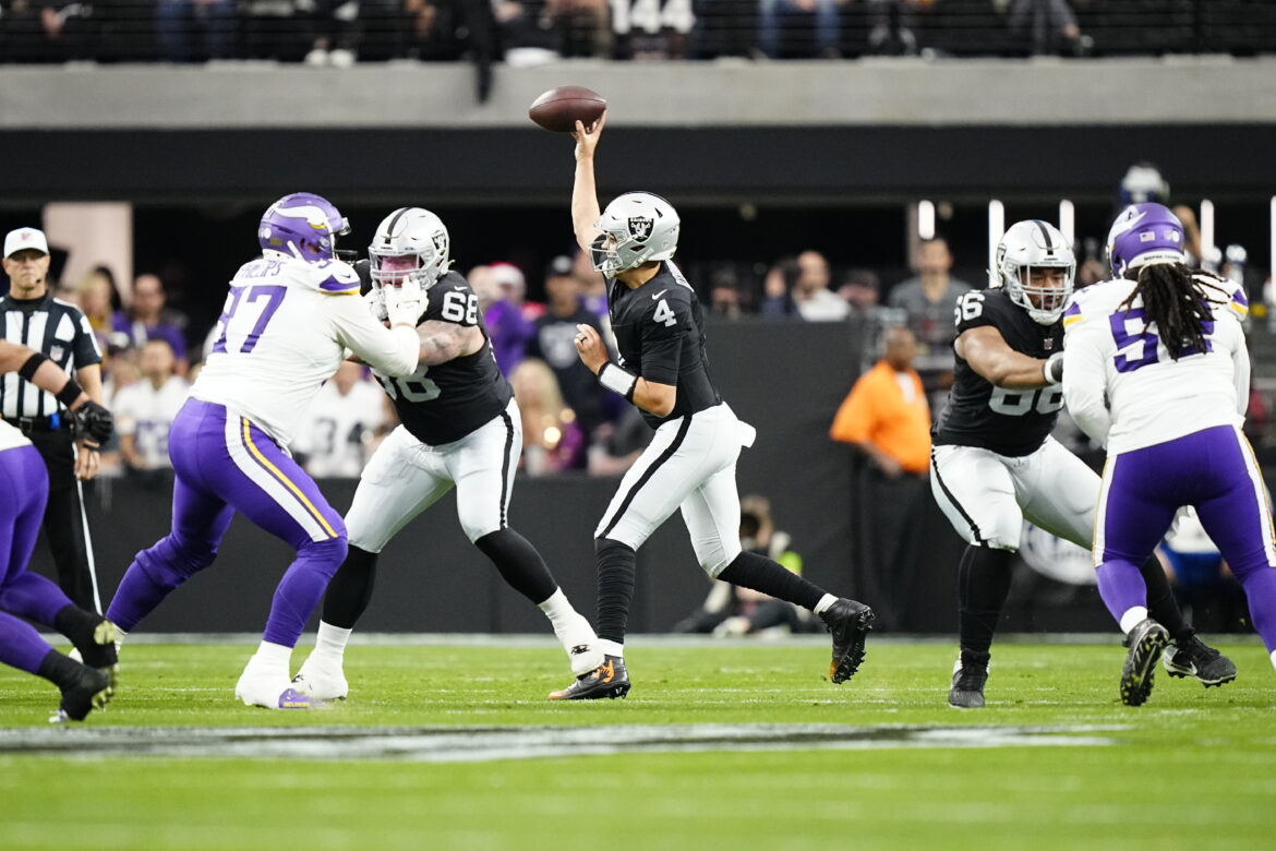 Photos: Gameday – Minnesota Vikings vs. Las Vegas Raiders – Week 14