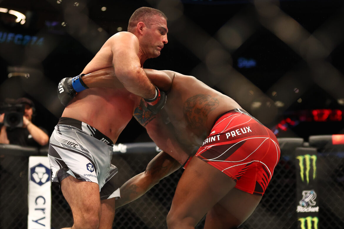 Former UFC title challenger has pulled out of his light heavyweight bout