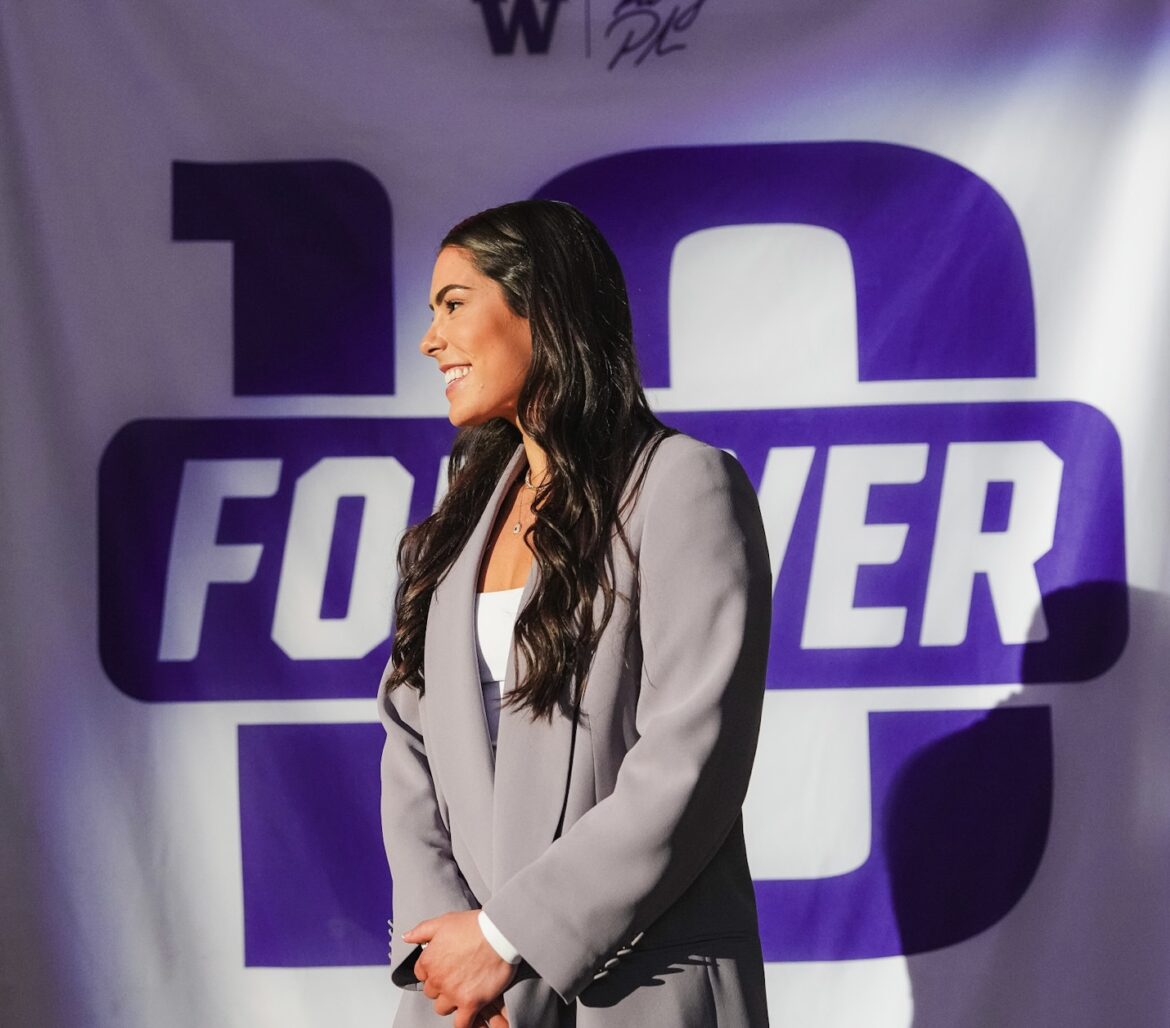 Watch: Kelsey Plum’s jersey retirement ceremony