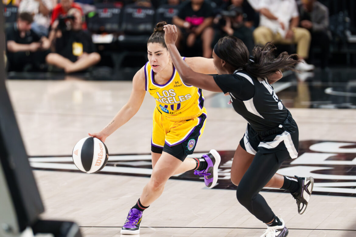 Las Vegas Aces vs Los Angeles Sparks : Best Photos
