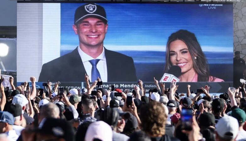 PHOTO CREDIT: DJ CABALONG/SPORTING TRIBUNE